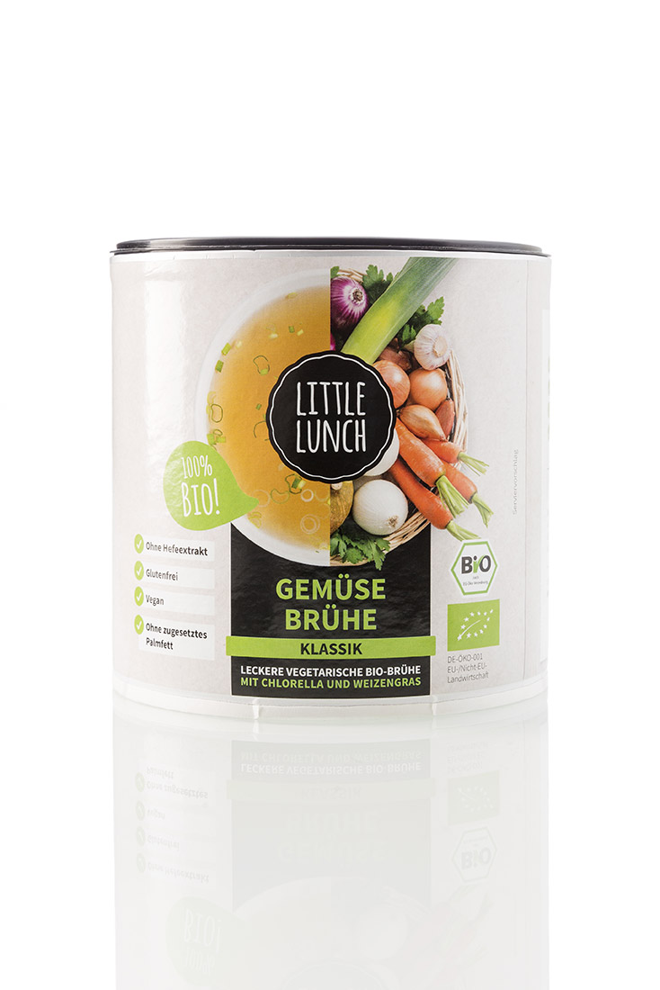 Freisteller von der vegetarischen Bio Gemüsebrühe Klassik | NIKKYMAIER photo - 06