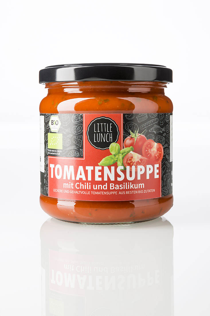 Freisteller vom Suppenglas. Tomatensuppe vom Augsburger Startup Little Lunch | NIKKYMAIER photo - 04