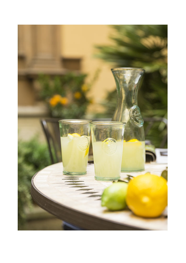 erfrischende Limonade mit Zitronen | NIKKY MAIER photo - 08