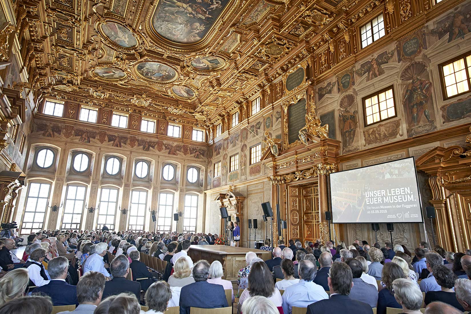 Festakt im Goldenen Saal im Rathaus in Augsburg | Nikky Maier photo - 02