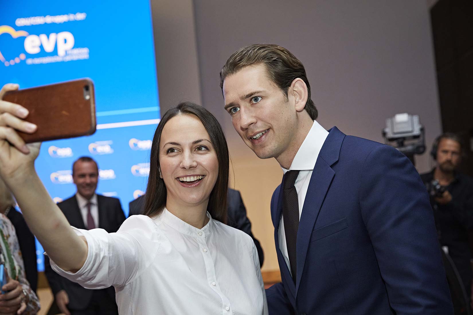 Selfy mit Sebastian Kurz | NIKKY MAIER photo - 15